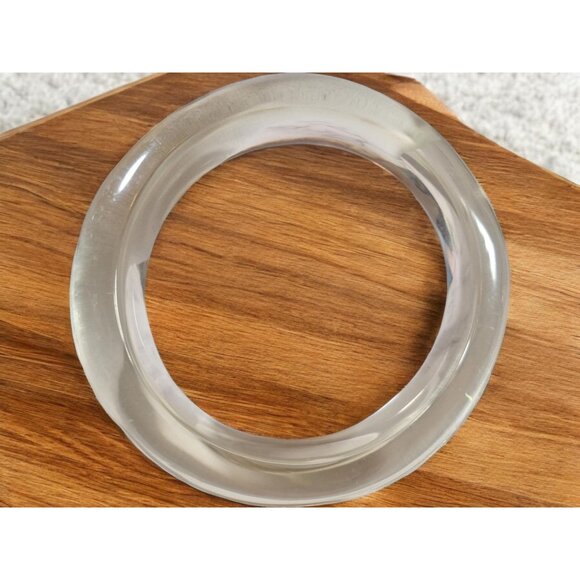 Vintage Lucite Bangle, 1950's Chunky Bracelet, Clear Retro Fashion Jewelry - Picture 8 of 9